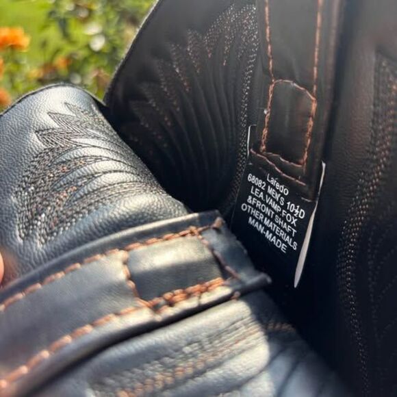 Laredo Men’s 10.5 Leather cowboy boots - Picture 8 of 10